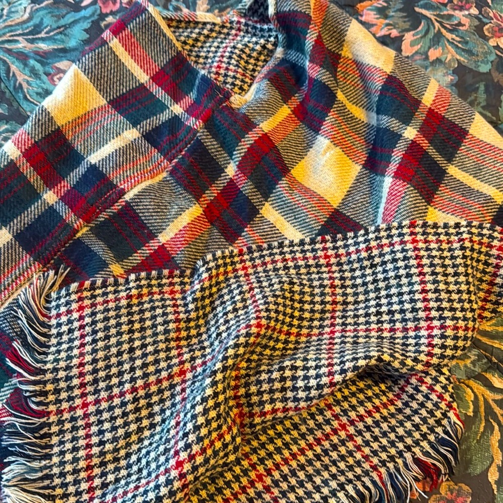 Reversible cape! Large print on one side small check on other.